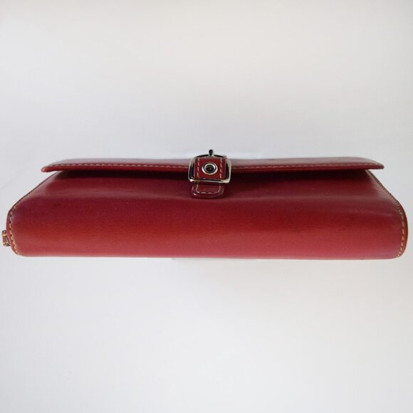 Coach Vintage Hamptons Red Leather Large Trifold Wallet with Buckle - Picture 14 of 15